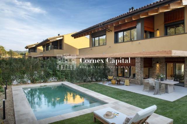 Casa adosada en Venta en Ample en Regencós