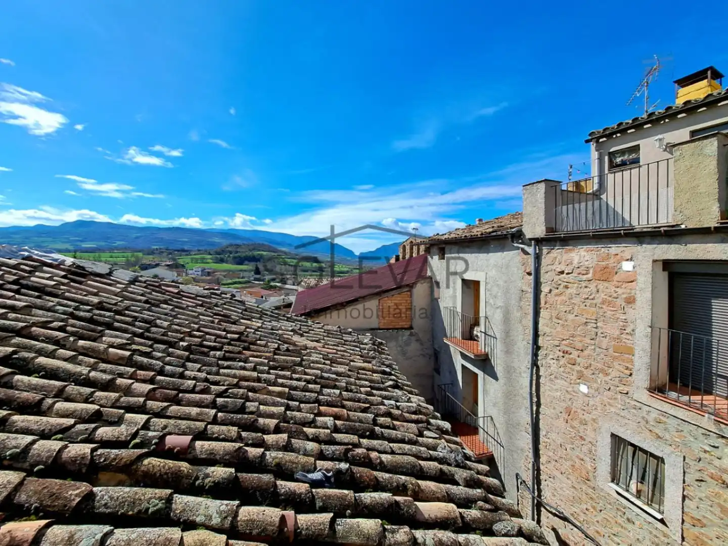 Exterior view of Houses for sale in Tremp  with Terrace and Furnished