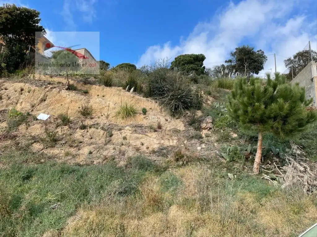 Terreno residencial en venta en Carrer Euro 17