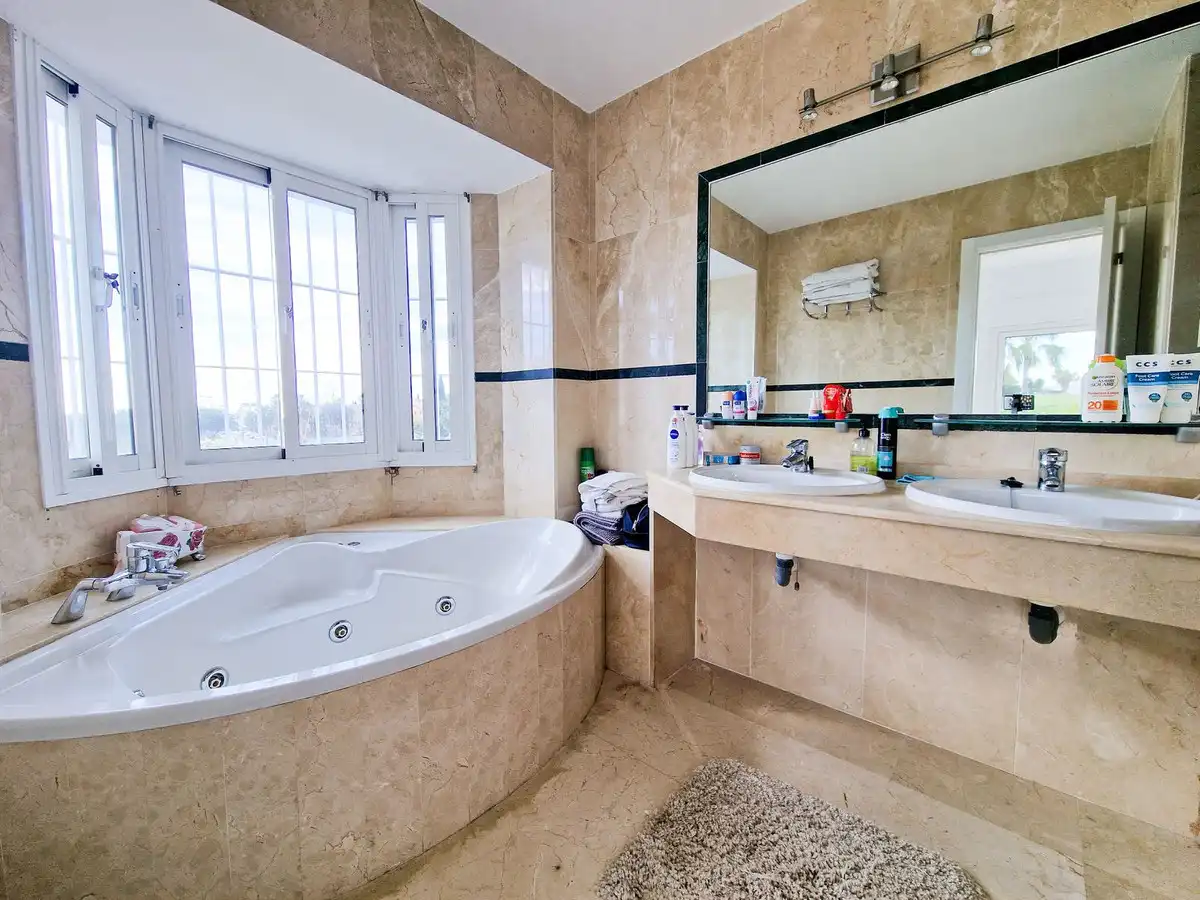 Chalet en venta en Calle Azahar 36, imagen 11