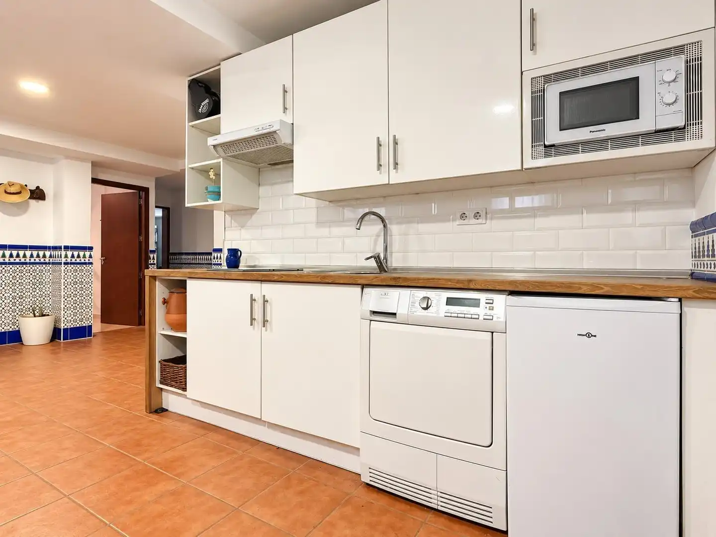Kitchen of Houses for sale in Chiloeches, Guadalajara