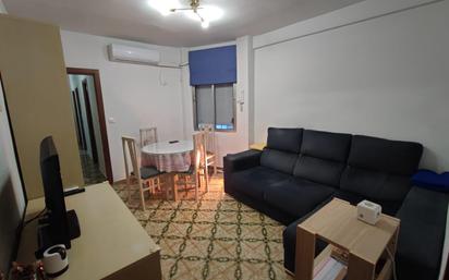 Living room of Flat for sale in  Córdoba Capital  with Air Conditioner, Heating and Terrace