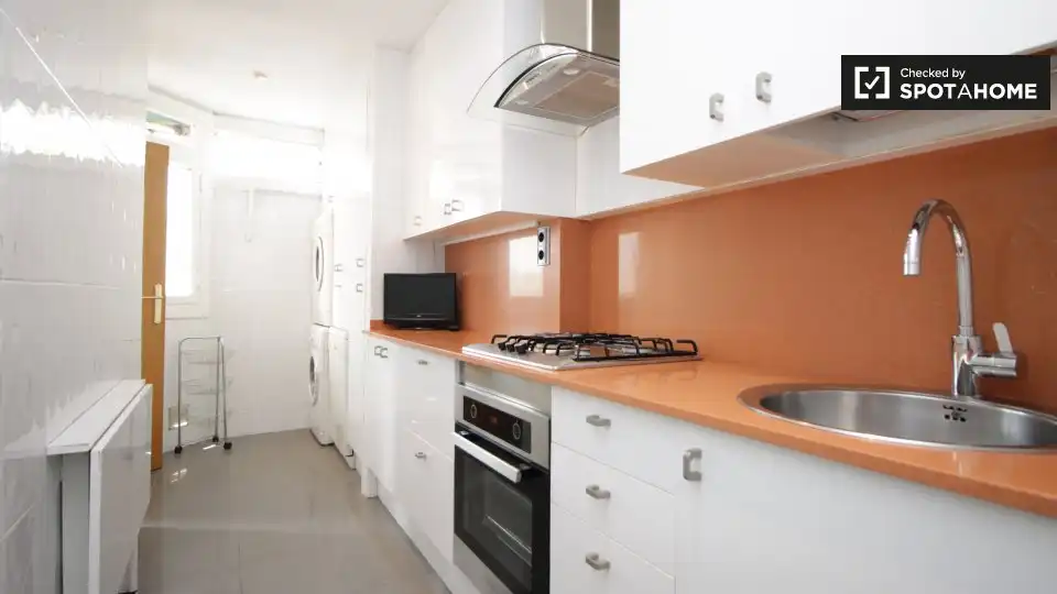 Room in El Parc i la Llacuna del Poblenou