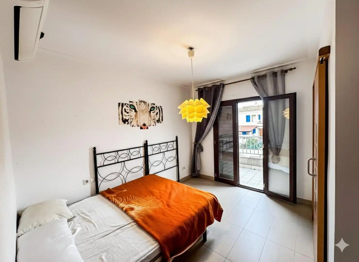 Bedroom of Flat for sale in Alcúdia  with Air Conditioner, Terrace and Storage room