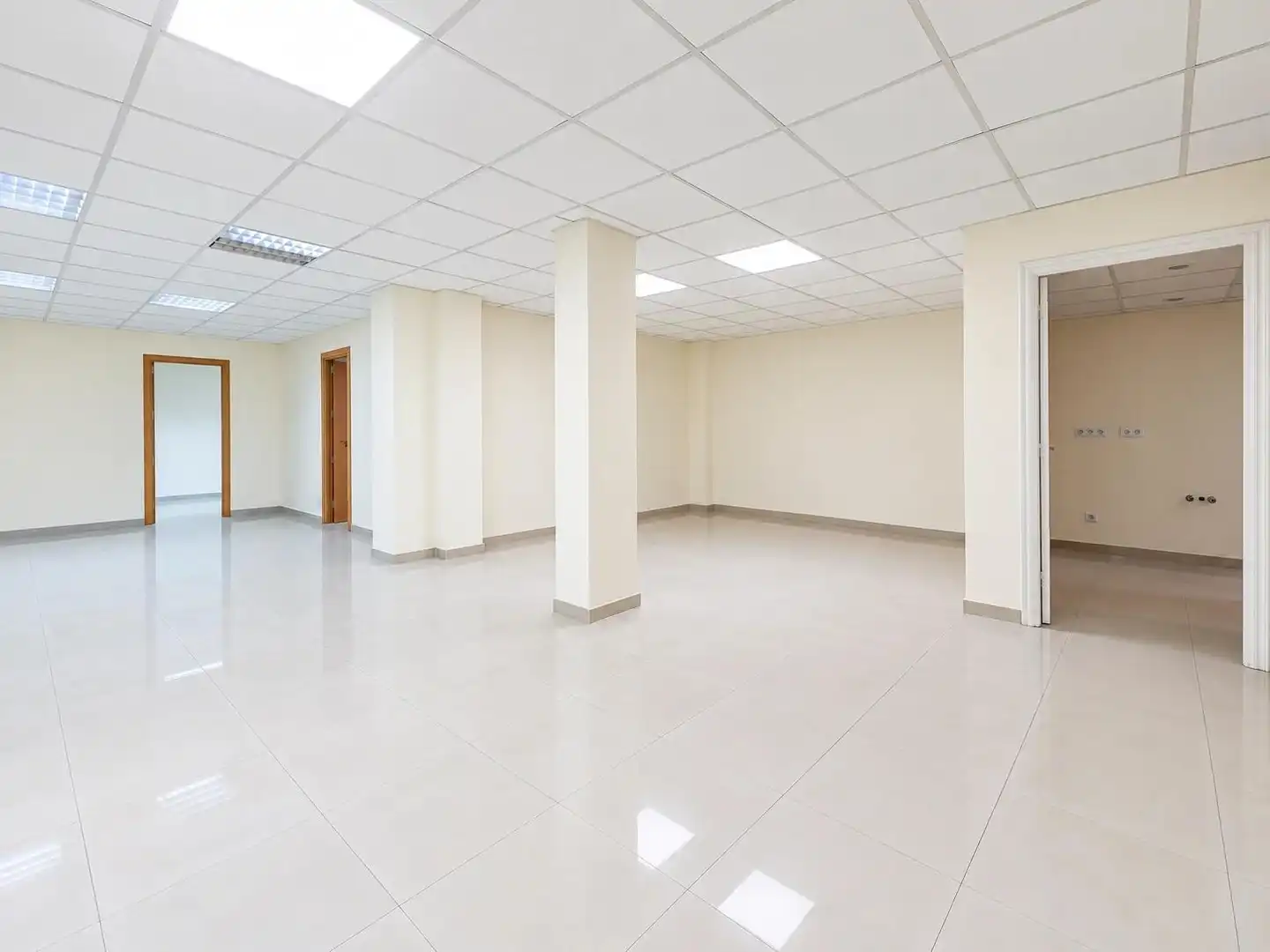 Büro zum Verkauf in Tetuán