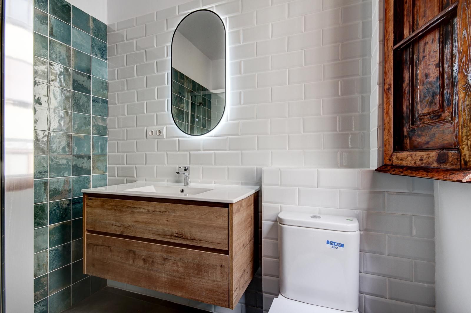 Bathroom of Flat for sale in  Barcelona Capital  with Heating