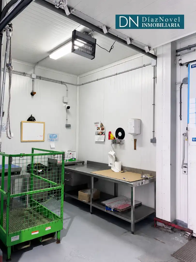 Kitchen of Industrial buildings for sale in Málaga  with Heating and Alarm