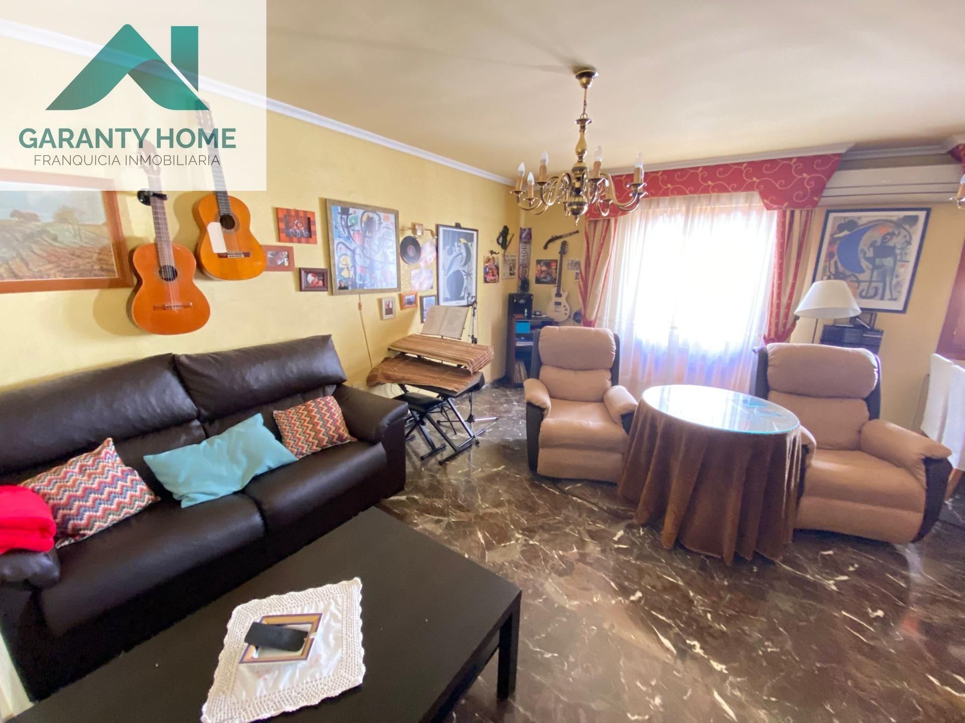 Living room of Flat to rent in Torredonjimeno  with Air Conditioner and Balcony