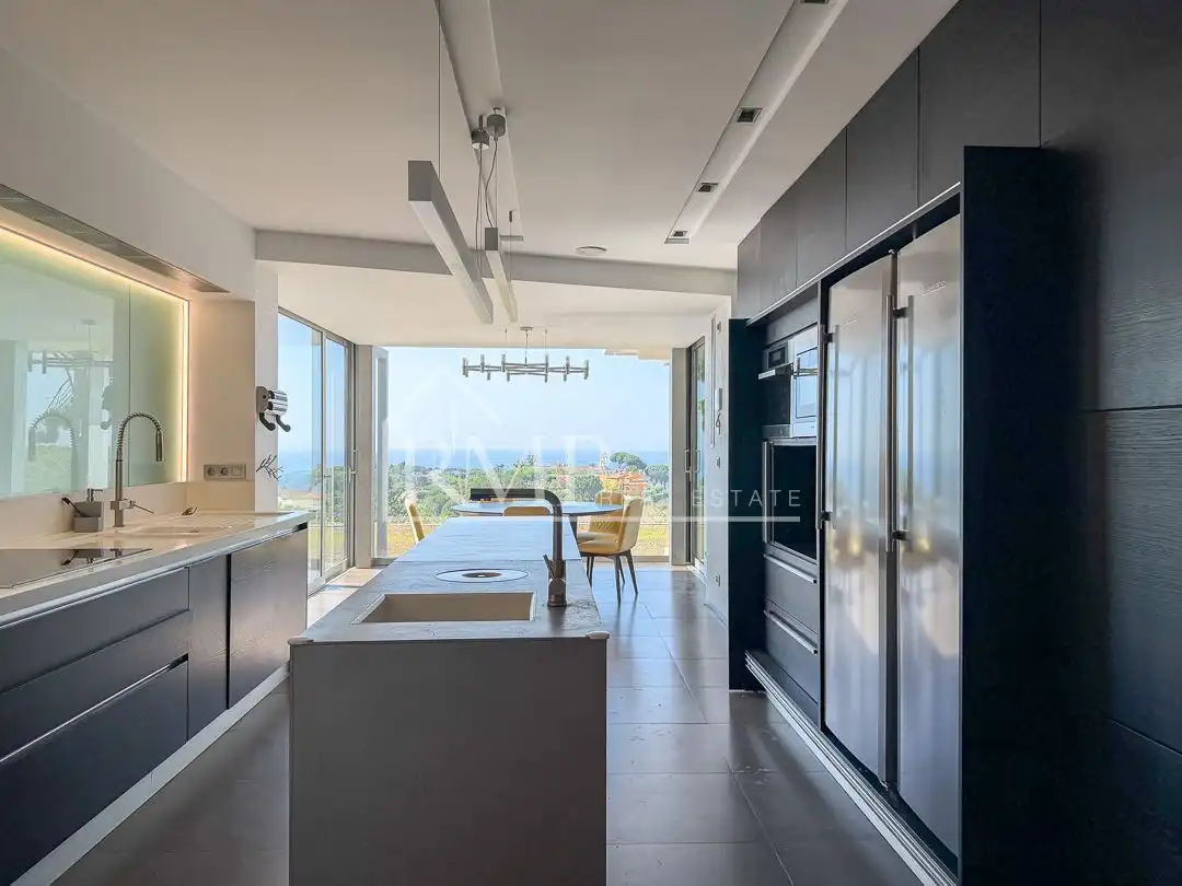 Cocina de Casa o chalet en venta en Arenys de Mar con Aire acondicionado, Calefacción y Jardín privado