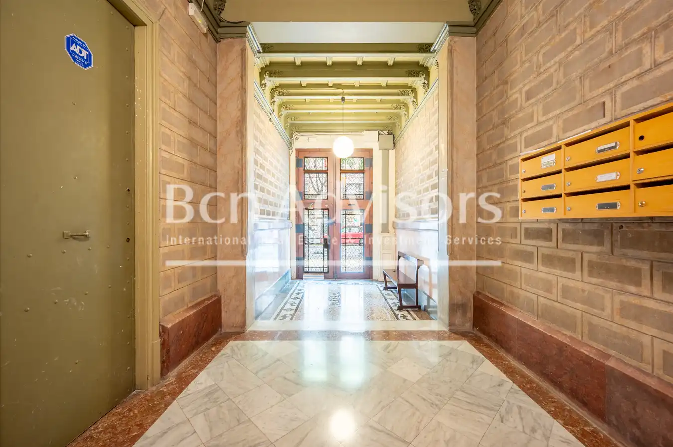 Piso en venta en Barcelona con Aire acondicionado, Calefacción y Parquet