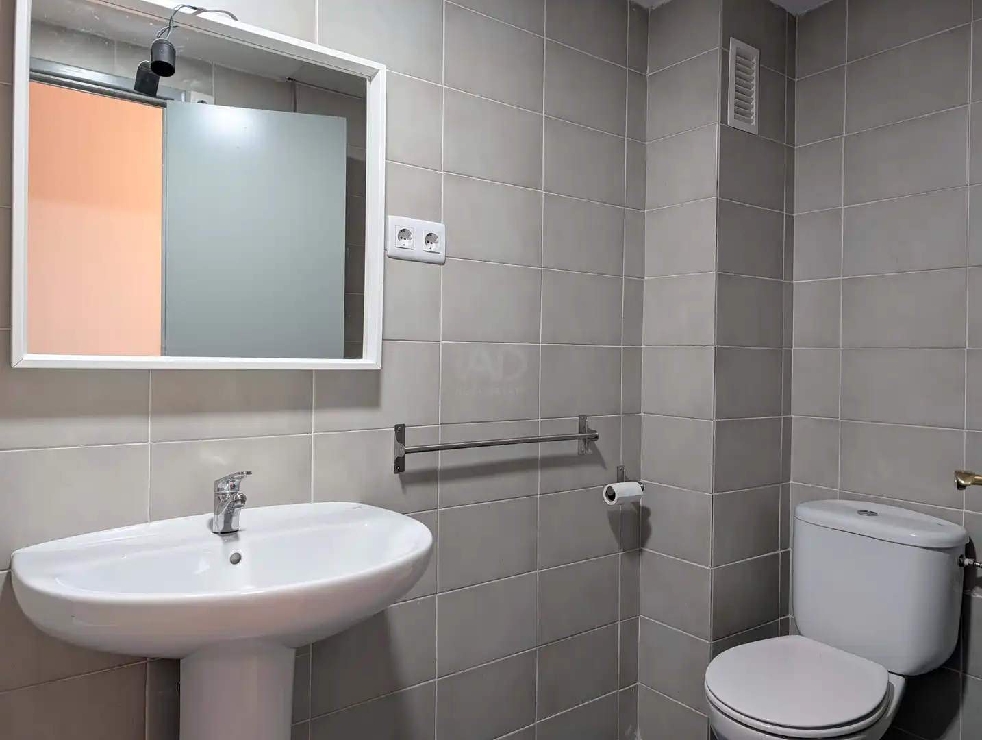 Badezimmer von Geschaftsraum zum Verkauf in Vilafranca del Penedès