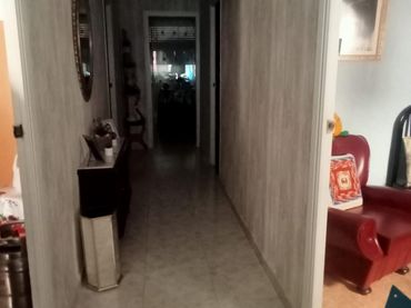 Maison mitoyenne avec balcon à vendre à Monóvar  / Monòver