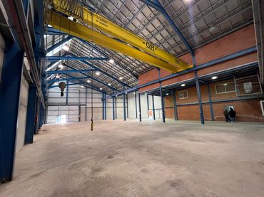 Industriegebäude mit Aufzug zur Miete in Avenida Arrieiros 30