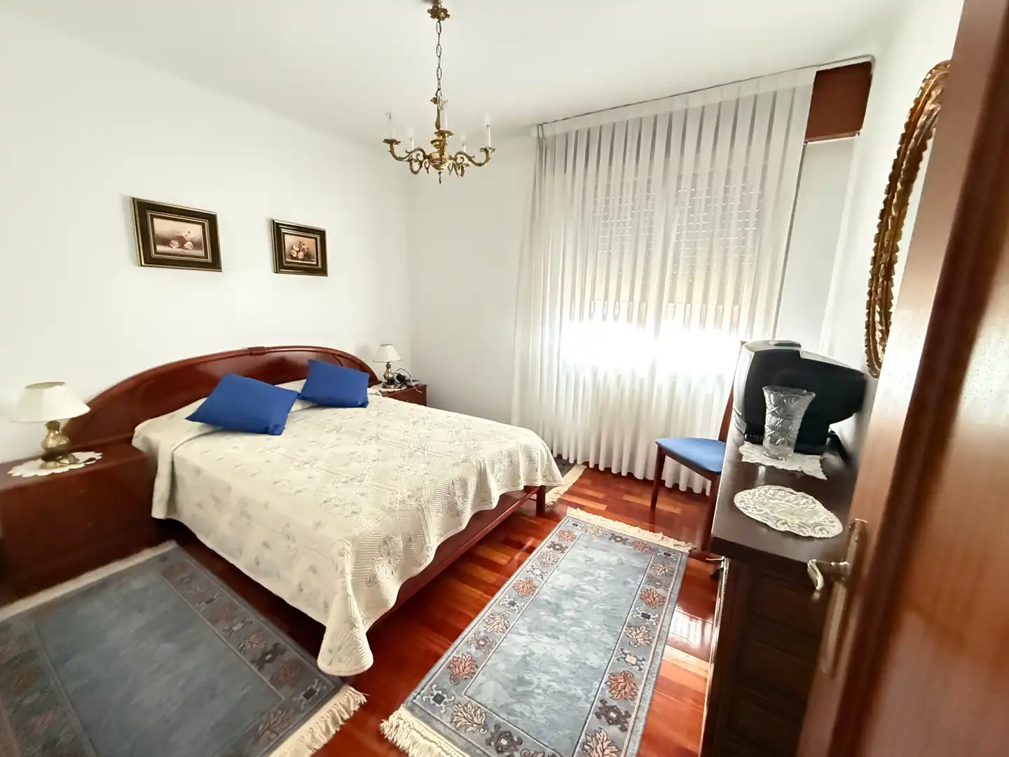 Bedroom of Flat for sale in Bilbao   with Heating, Terrace and Furnished