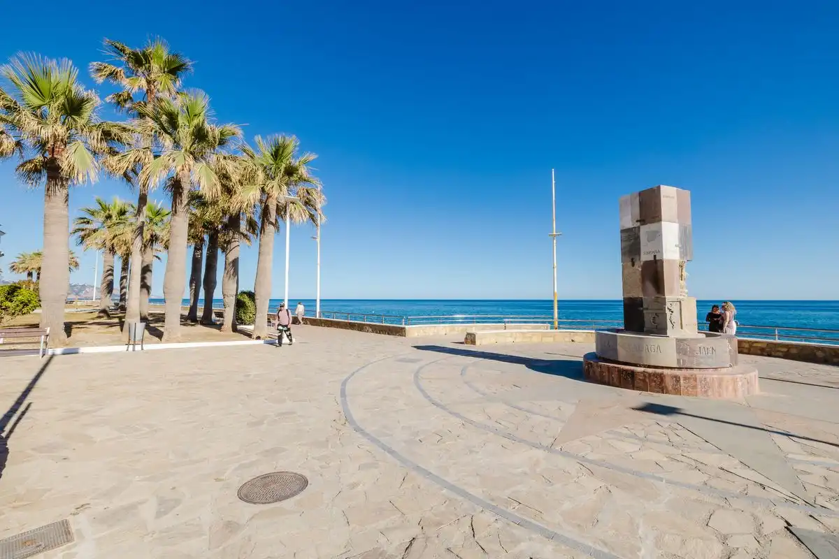 Exterior view of Flat for sale in Nerja  with Air Conditioner, Heating and Storage room