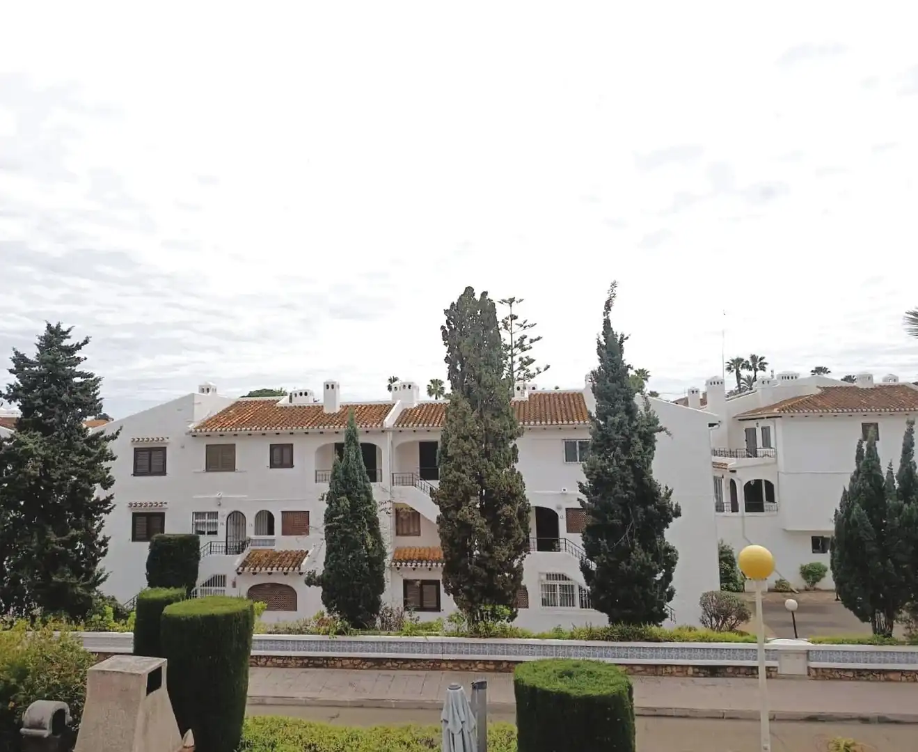 Vista exterior de Dúplex en venda en Orihuela amb Terrassa i Moblat