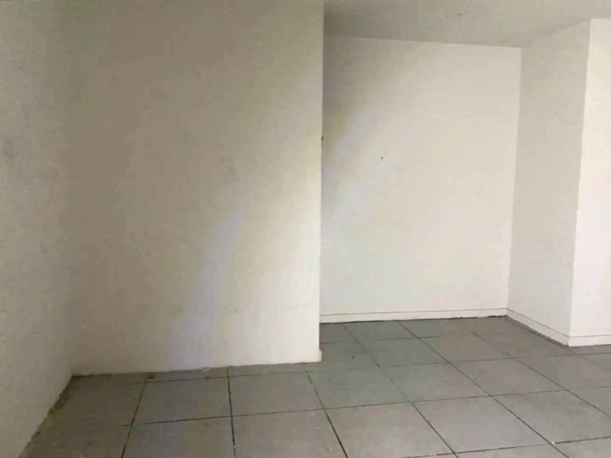 Business premises for sale in Carrer de l'Alcalde Armengou, imagen 7