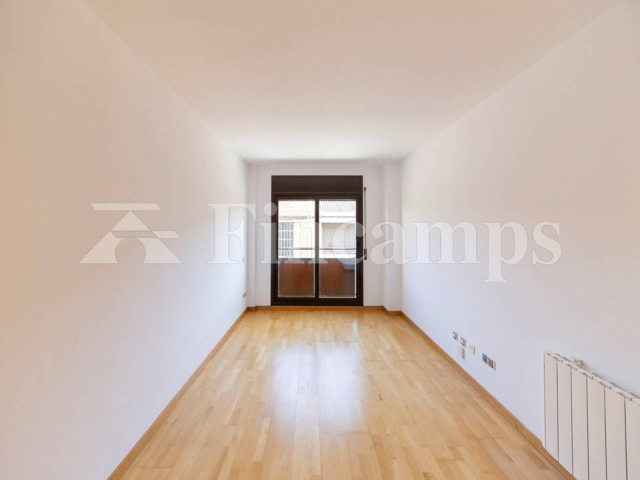 Dormitori de Apartament en venda en Sabadell amb Traster