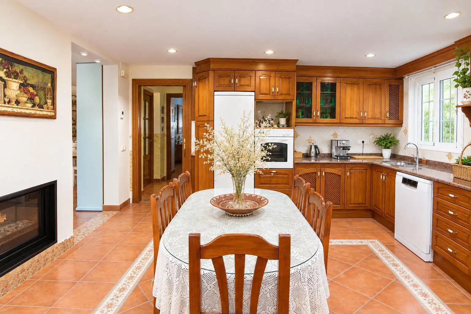 Kitchen of Houses for sale in Coín, Málaga