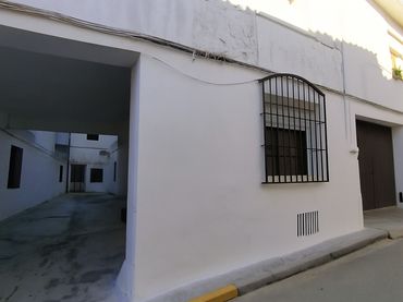 Casa con jardín en venta en Calle Vallejo 24