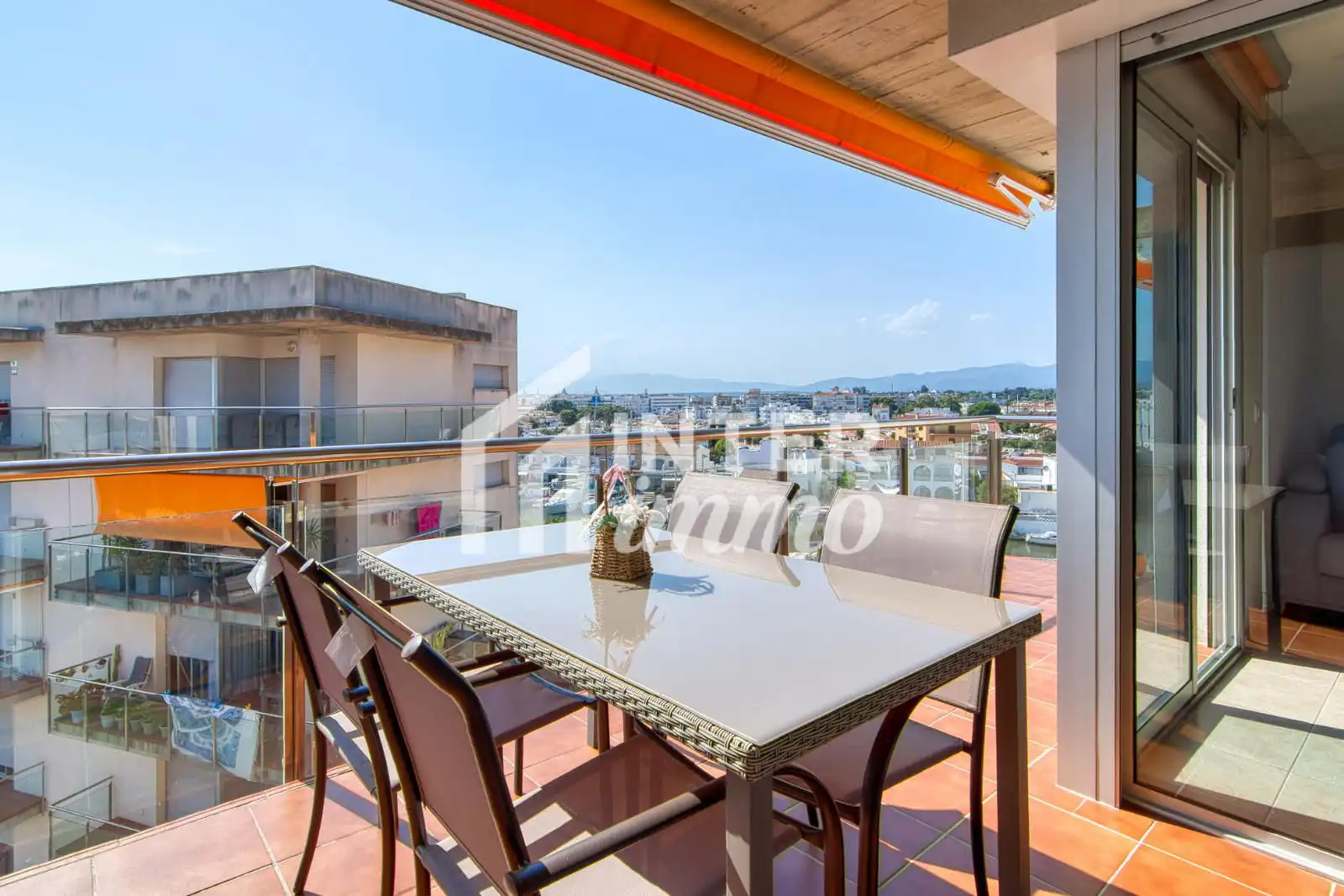 Apartament amb piscina en venda a Avenida Santa Margarida 9 9, imagen 3