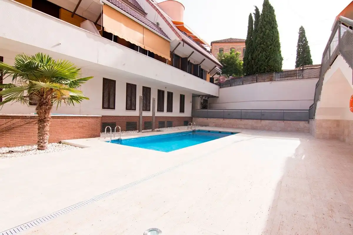 Flat for rent in Barrio de la Vega