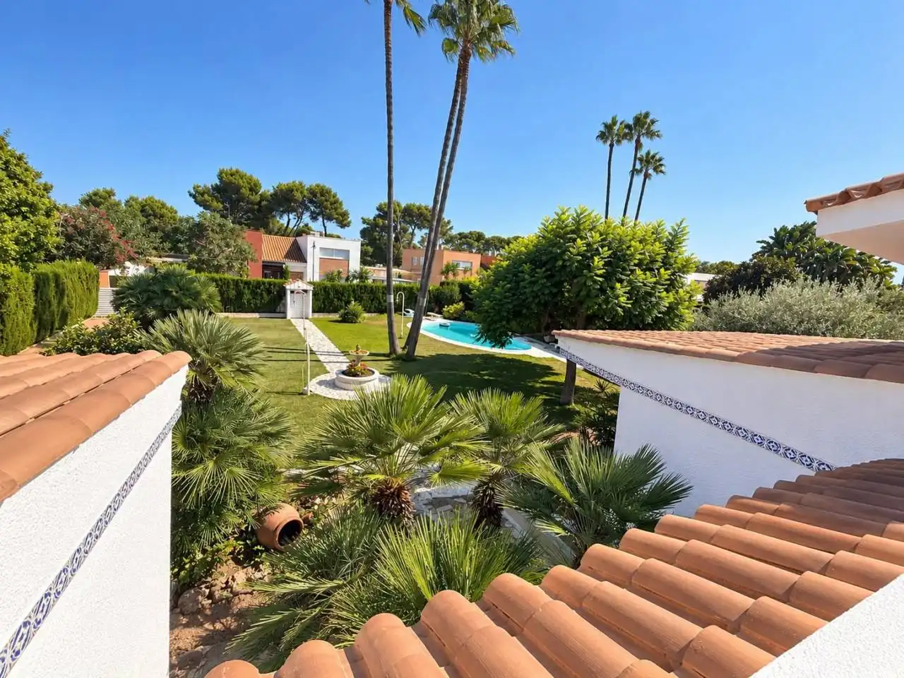 Casa con piscina en venta en Avenida Pinos, imagen 10