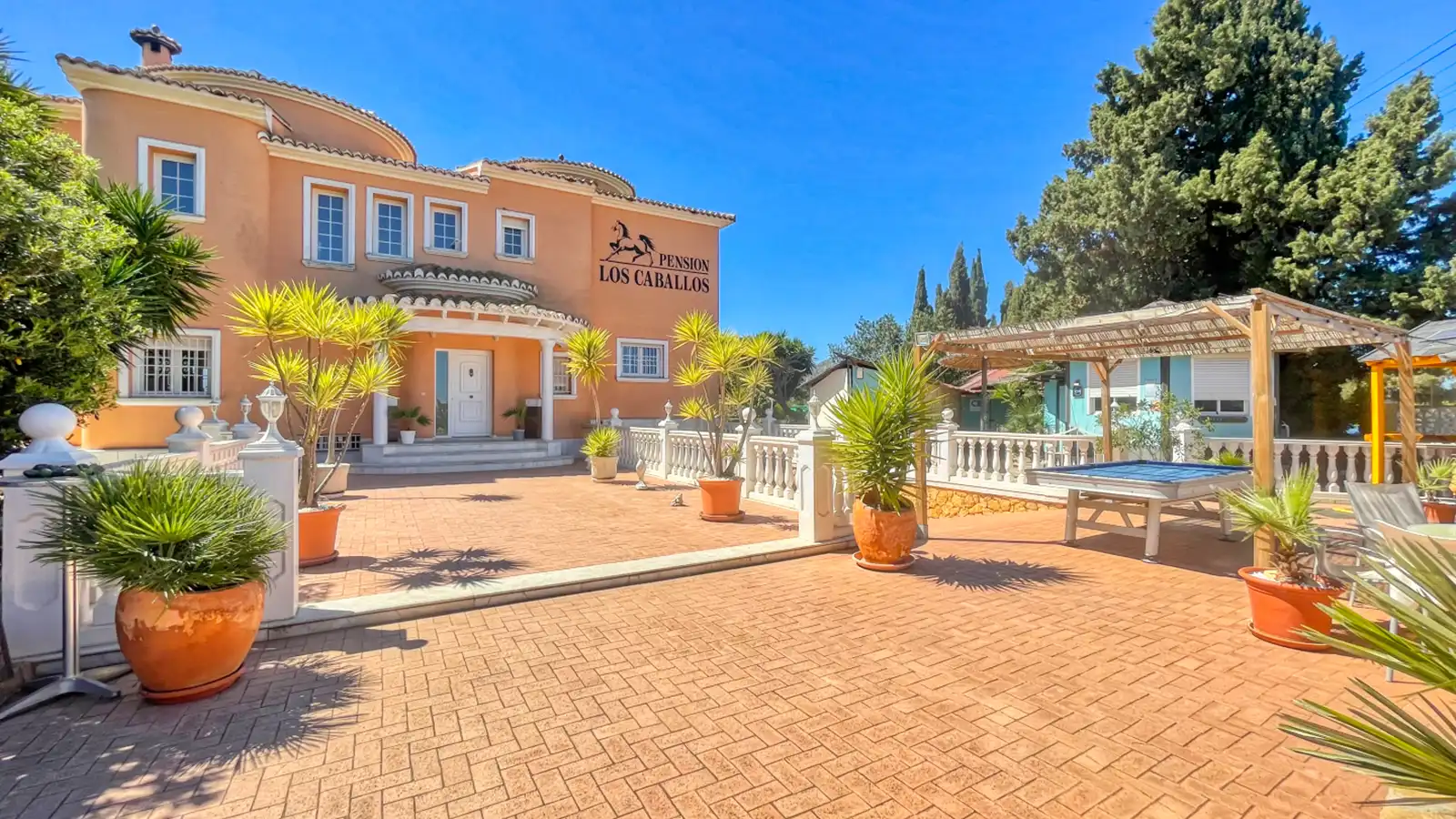 Exterior view of Buildings for sale in Els Poblets