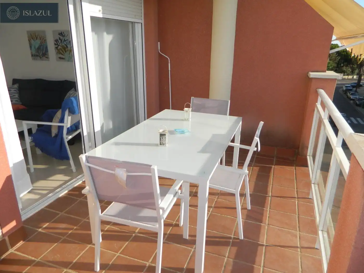 Terraza de Dúplex de alquiler en Isla Cristina con Terraza, Balcón y Piscina comunitaria