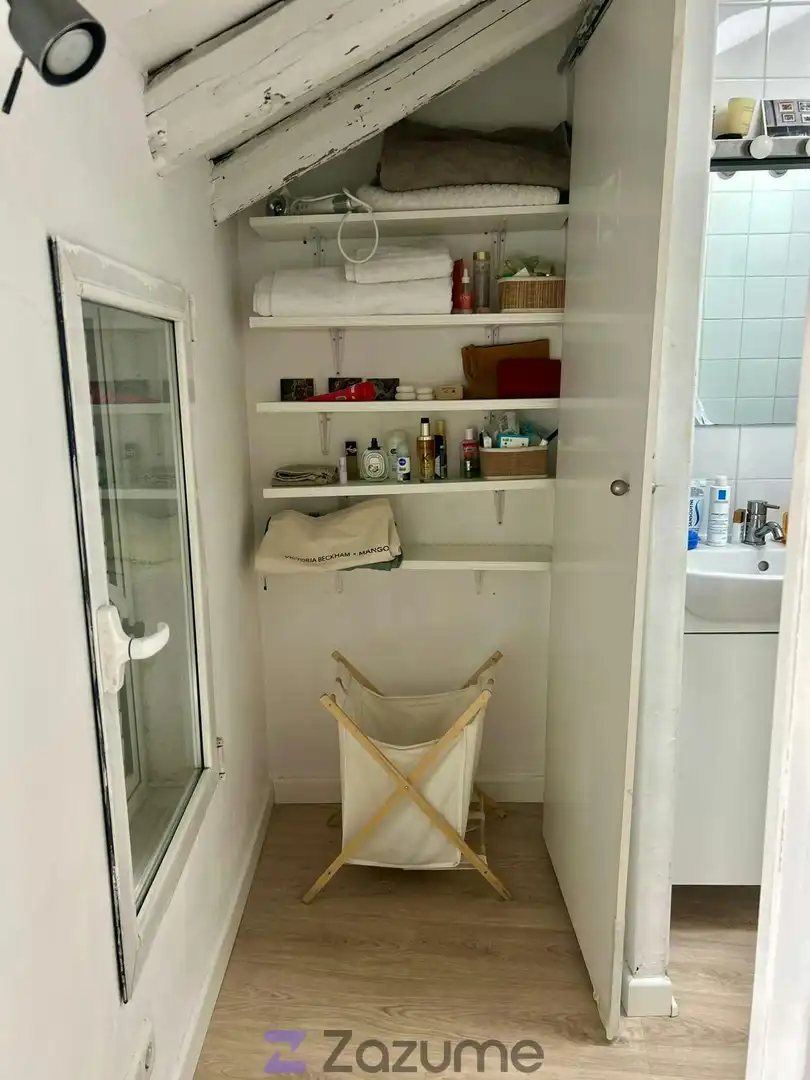 Study for rent in C. de Pelayo, Justicia - Chueca