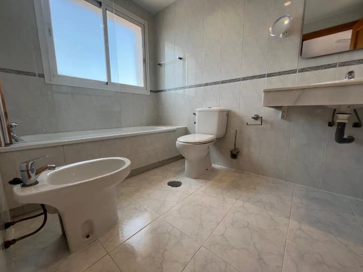 Baño de Casa o chalet de alquiler en Vélez-Málaga con Terraza, Amueblado y Balcón