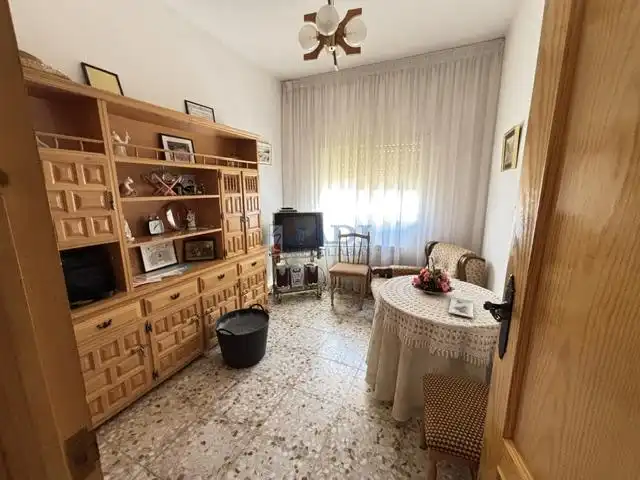 Sala de estar de Casa o chalet en venta en Villamanrique con Terraza, Trastero y Amueblado