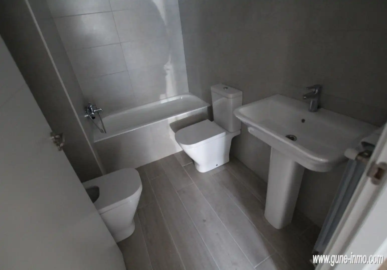 Baño de Piso en venta en Zegama con Calefacción y Trastero