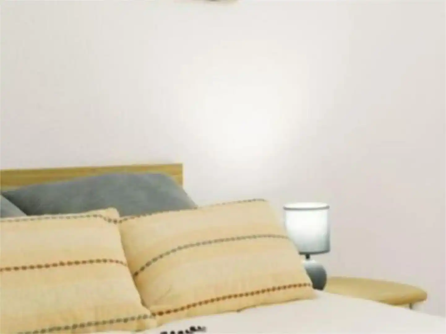 Habitación de Piso en venta en Granada con Aire acondicionado, Jardín privado y Amueblado
