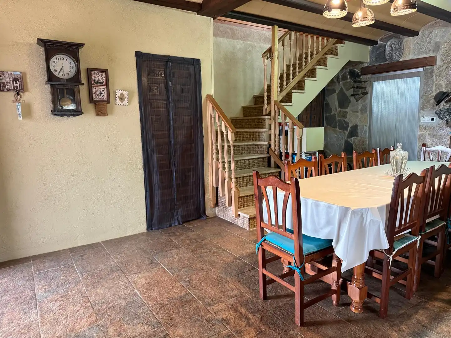 Comedor de Finca rústica en venta en Sierra Engarcerán con Aire acondicionado, Terraza y Trastero