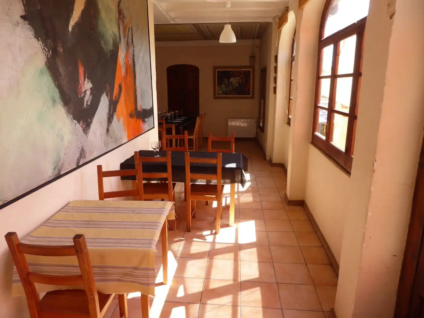 Comedor de Finca rústica en venta en Sant Martí de Tous con Aire acondicionado, Calefacción y Jardín privado