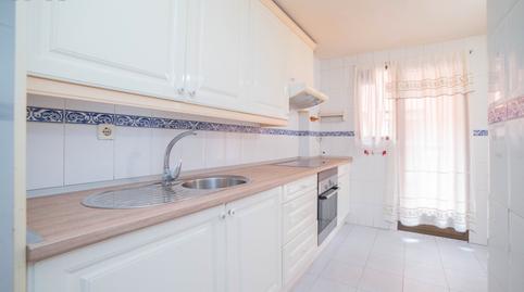 Foto 3 de Pis en venda a Calle Teruel, Juncal, Torrejón de Ardoz