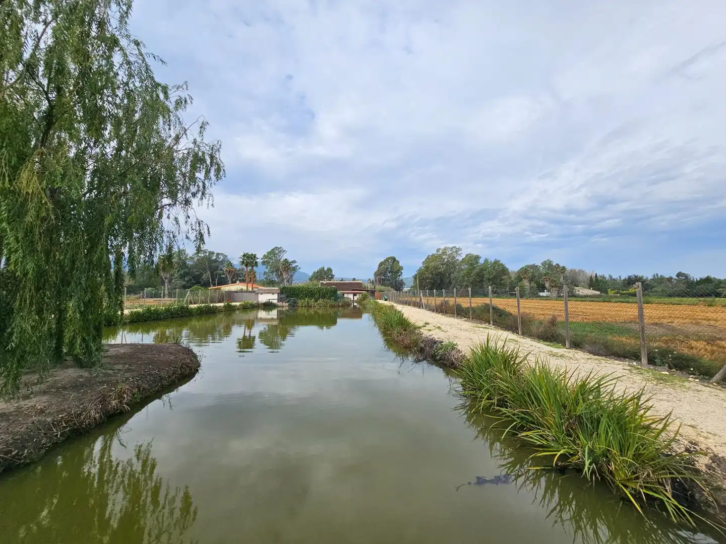 Country homes for sale in Amposta  with Air Conditioner, Private garden and Terrace
