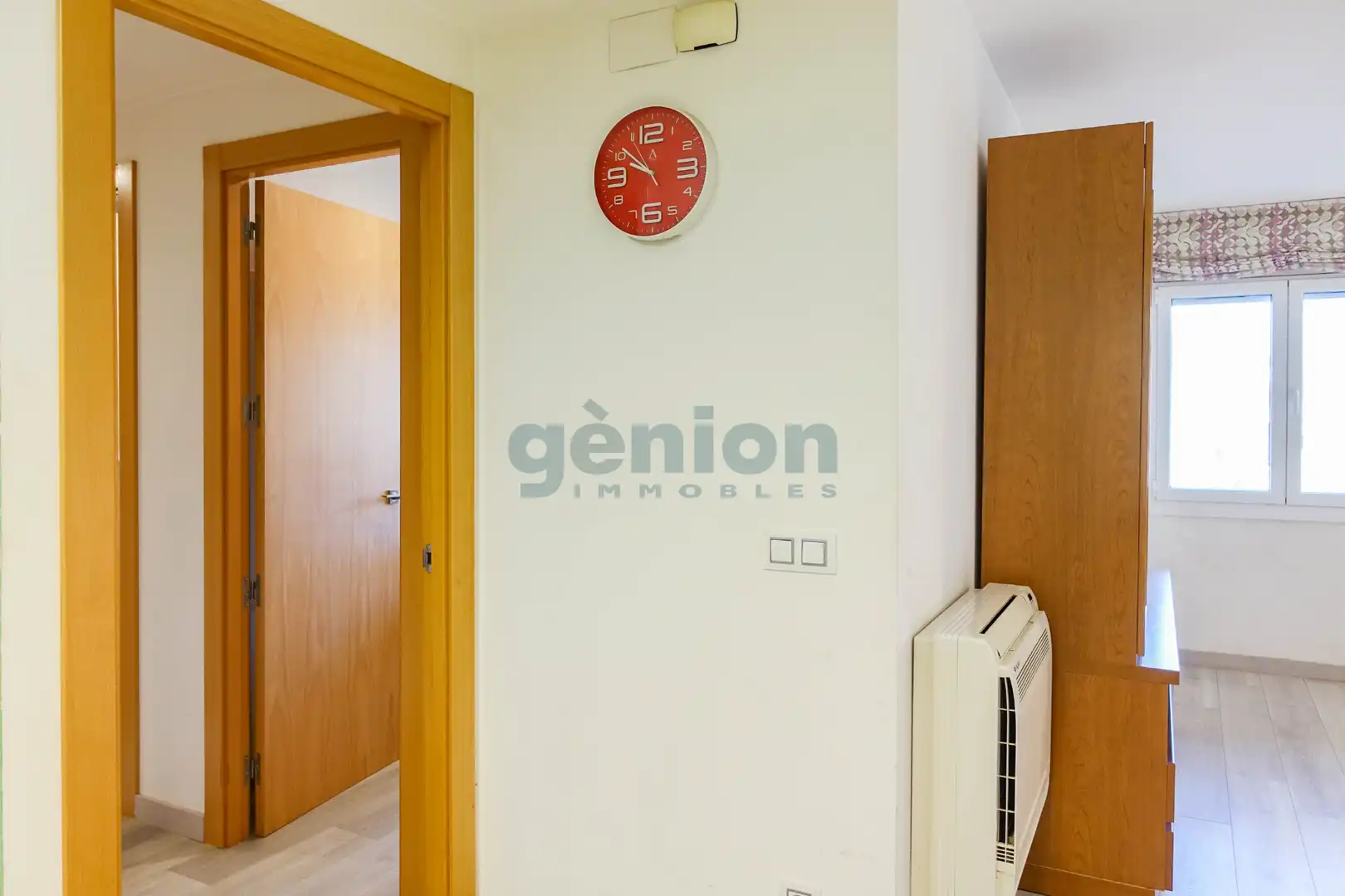 Flat for sale in Girona  with Air Conditioner and Heating
