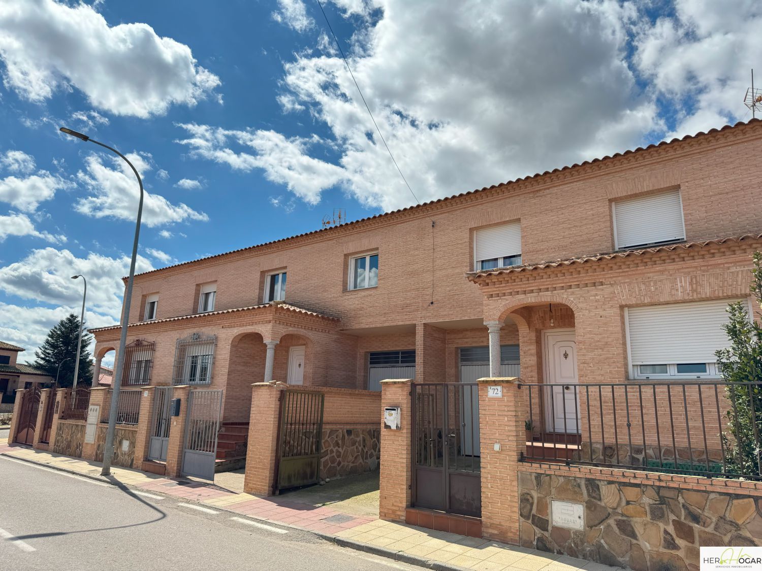 Exterior view of House or chalet for sale in Pulgar  with Air Conditioner, Heating and Terrace