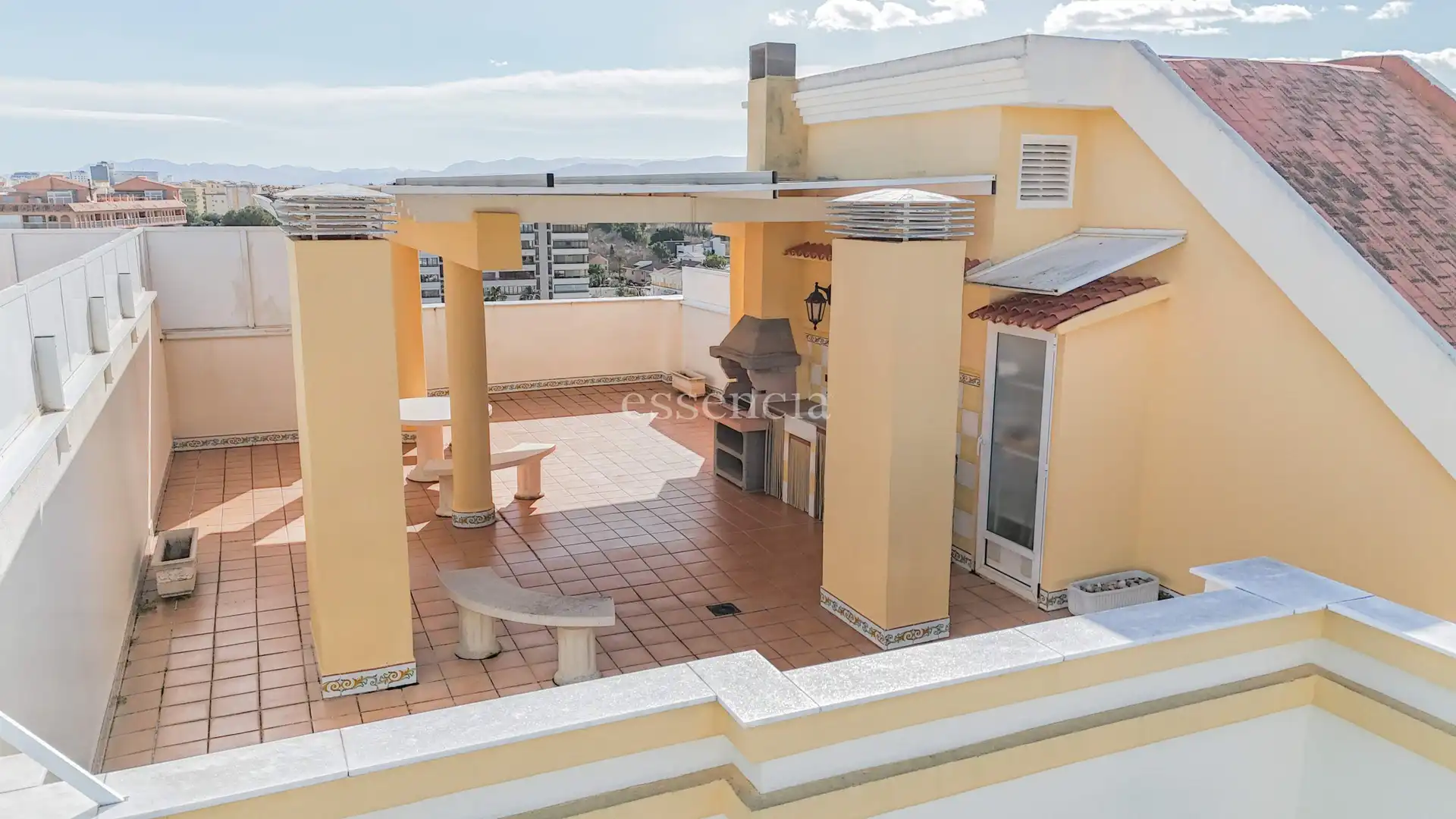 Terrasse von Wohnungen zum Verkauf in Gandia mit Privatgarten, Terrasse und Abstellraum