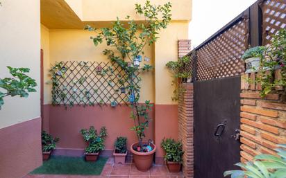 Jardí de Casa adosada en venda en Alhendín amb Jardí privat, Terrassa i Traster