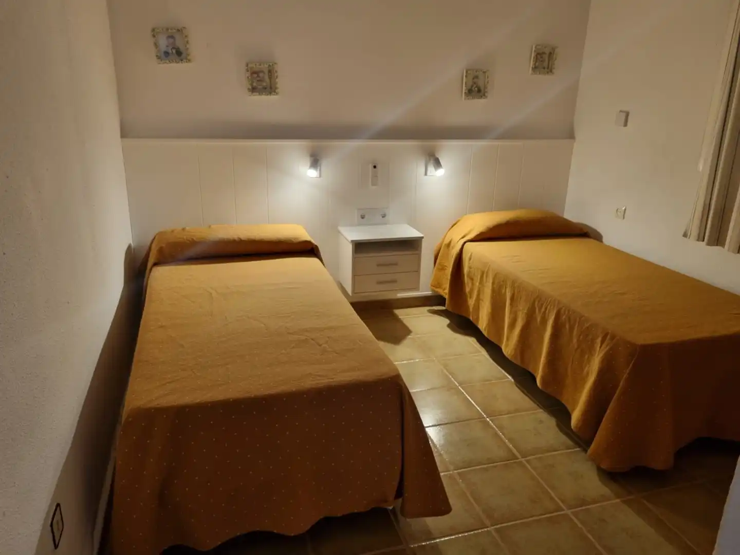 Bedroom of Apartments for rent in Chiclana de la Frontera  with Furnished, Oven and Washing machine