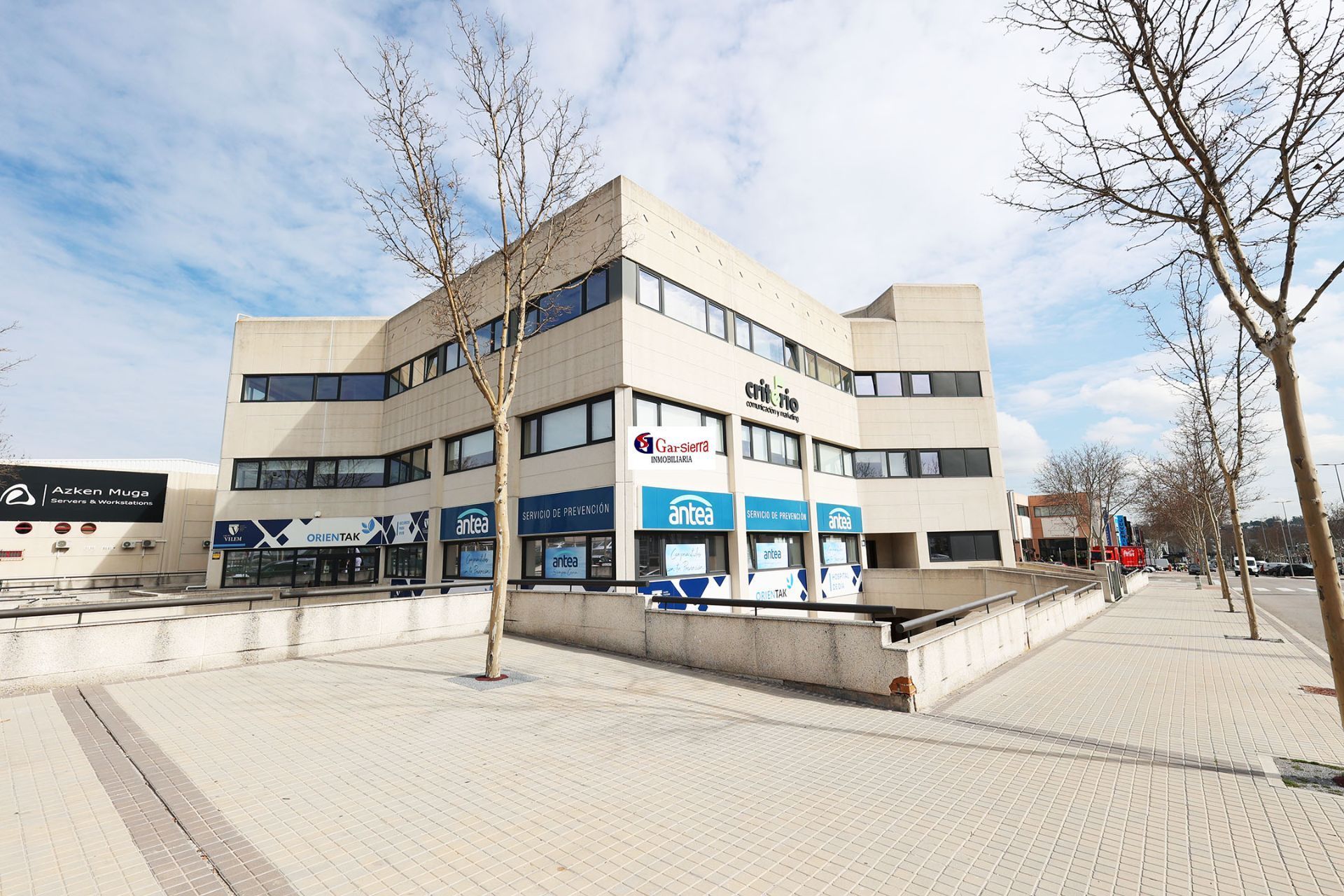 Exterior view of Office for sale in Las Rozas de Madrid  with Heating