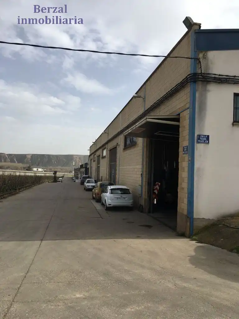Exterior view of Industrial buildings for sale in Albelda de Iregua