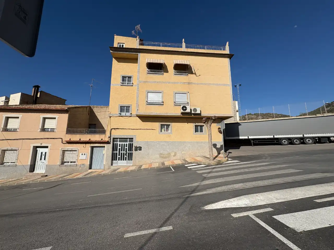 Außenansicht von Wohnung zum Verkauf in Pliego mit Klimaanlage, Heizung und Terrasse