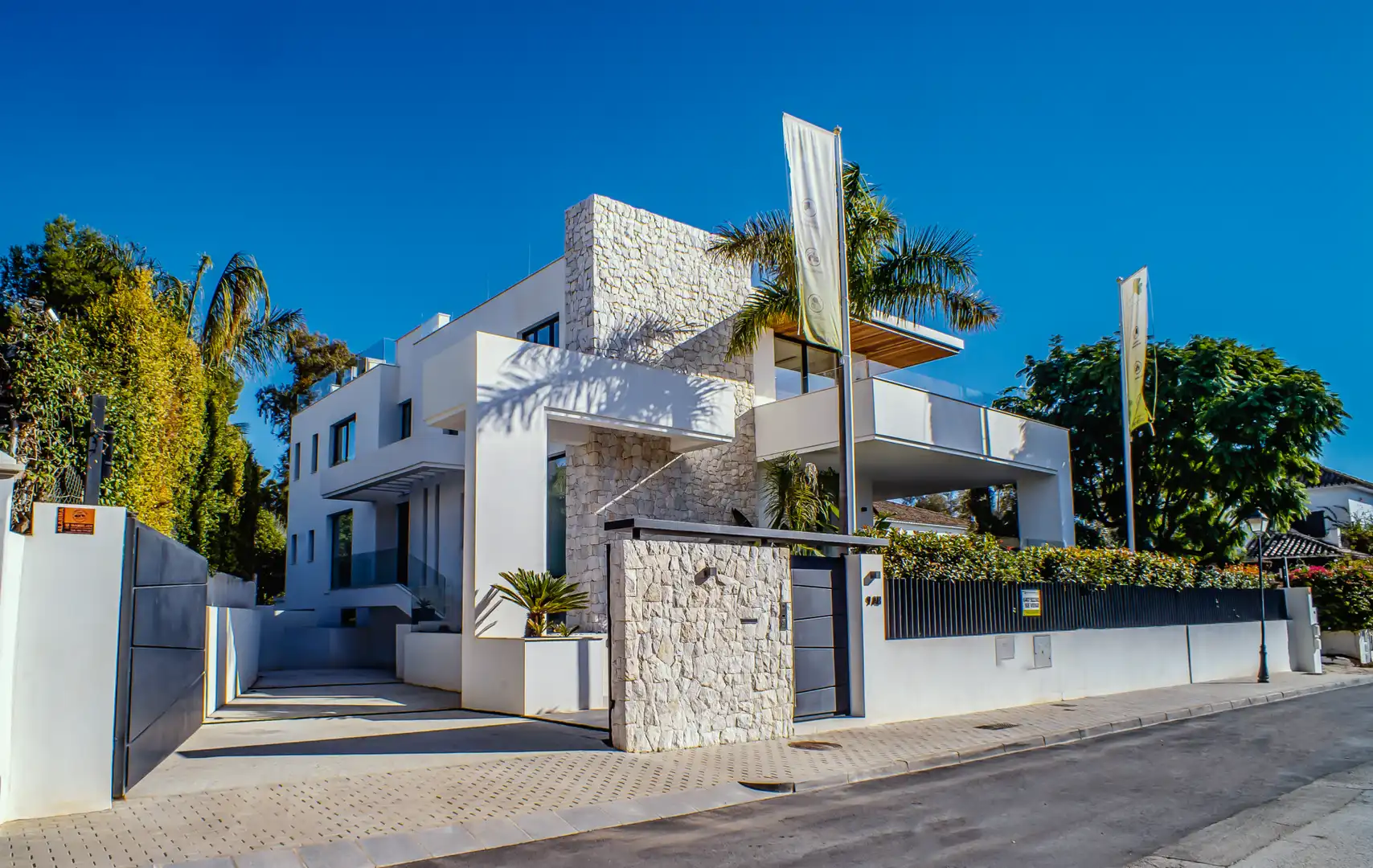 House with pool for sale in Milla de Oro, imagen 2