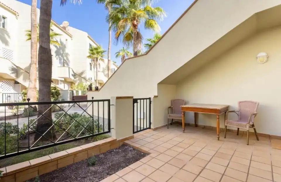 Terrassa de Casa o xalet en venda en Adeje amb Jardí privat, Terrassa i Moblat