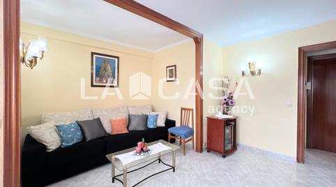 Foto 2 de Pis en venda a Llefià, Barcelona