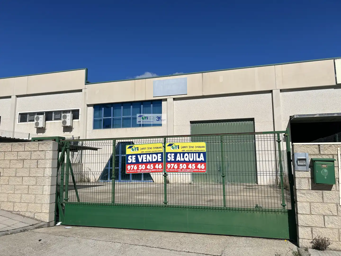 Industrial building to rent in AVENIDA BUENOS AIRES